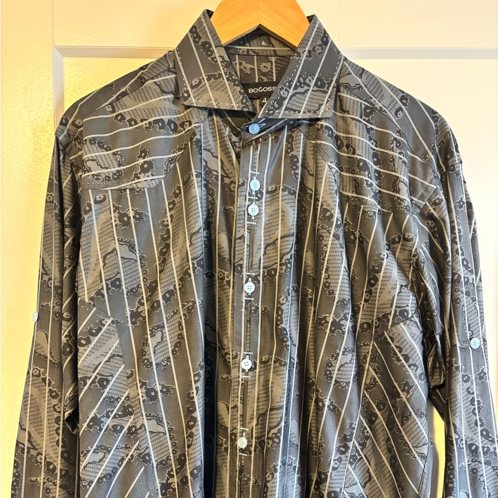 Bogosse Men’s Italian shirt. New without tags Size 4 (L)